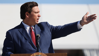 Sites That Ban Politicians May Soon Get Fined in Florida (Unless the Site Is Owned by Disney)
